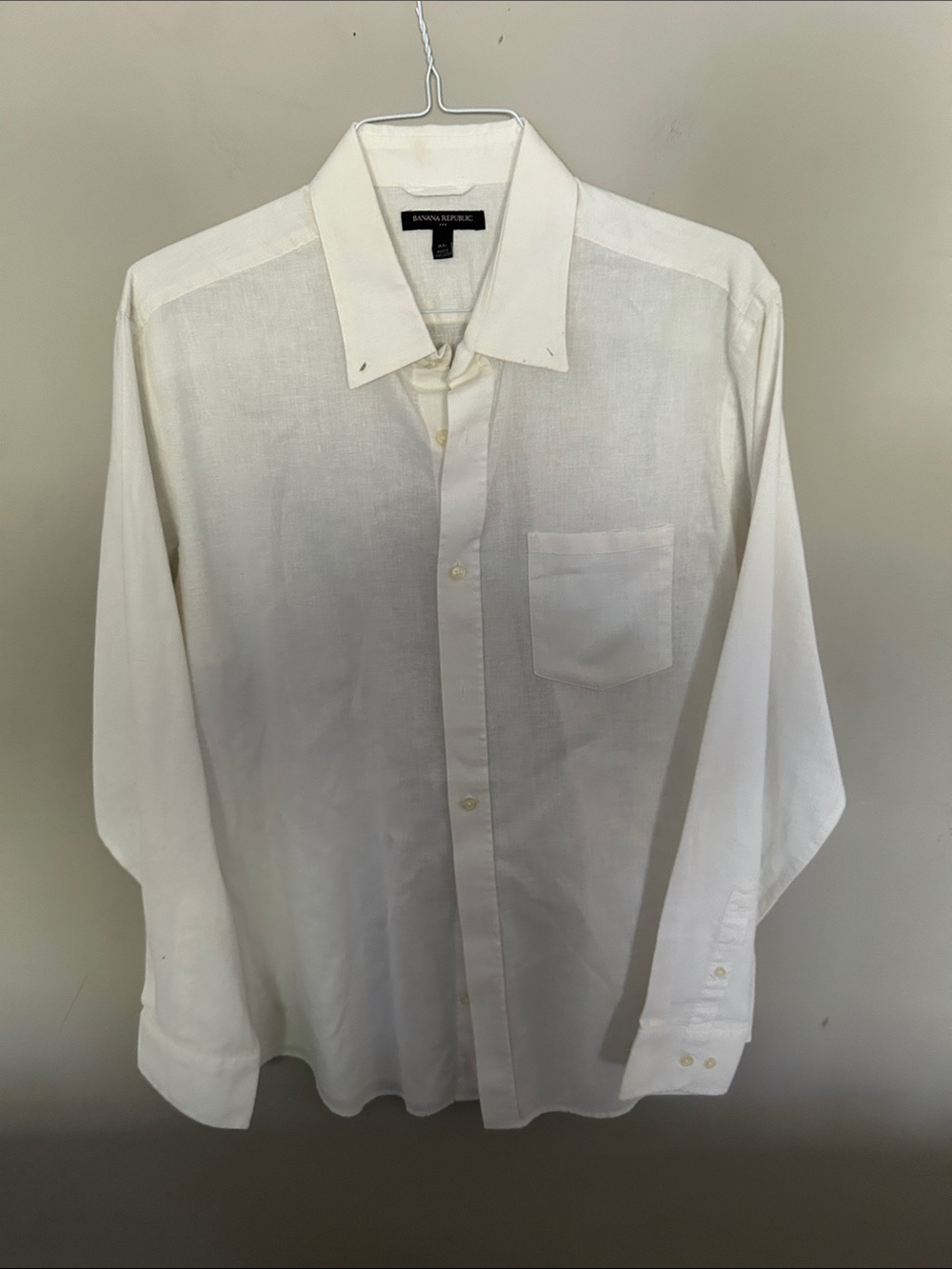 Banana Republic Men's White Long-Sleeve Button-Up Dress Shirt